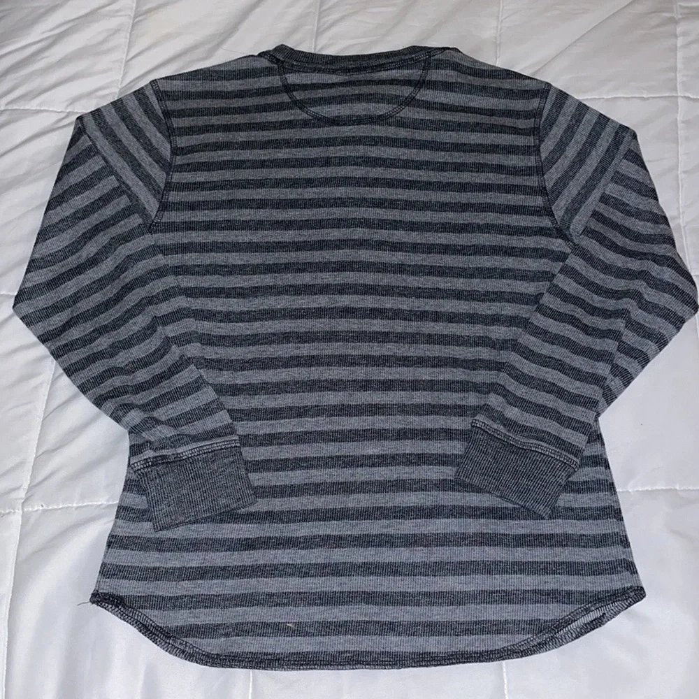 ❤️ NEW O’Neil Jacket and Kenneth Cole T-shirt never worn (new gap top $25 firm